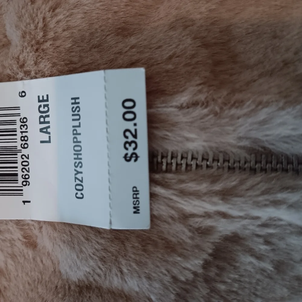 New! Crave Fame Juniors Zip Jacket Almond Faux Fur Embossed Size L With Tags - Picture 4 of 4
